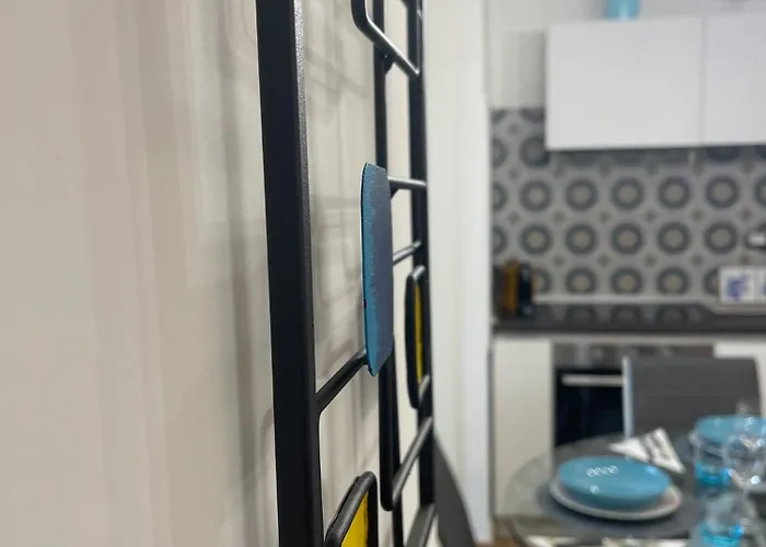 Appartement Lombardo's Family - Free Private Parking 700m From The Station!